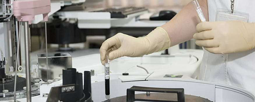 «Сколково» проведет испытания зарубежных вакцин от коронавируса