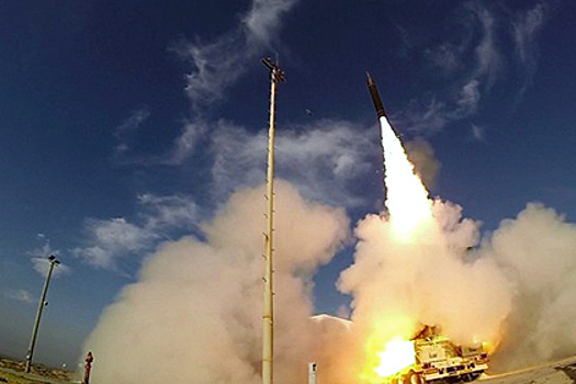 Израиль и США испытали комплекс Arrow-3