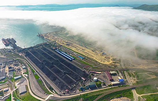 "Восточный порт" в I полугодии 2017 года перевалил 11,7 млн тонн угля