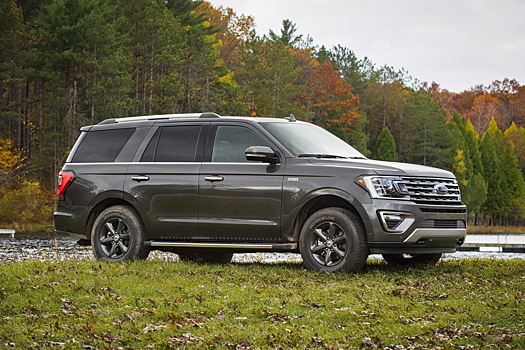 Ford улучшил проходимость внедорожника Expedition Limited