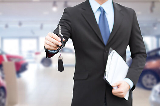 В РФ упали продажи автомобилей премиум-класса