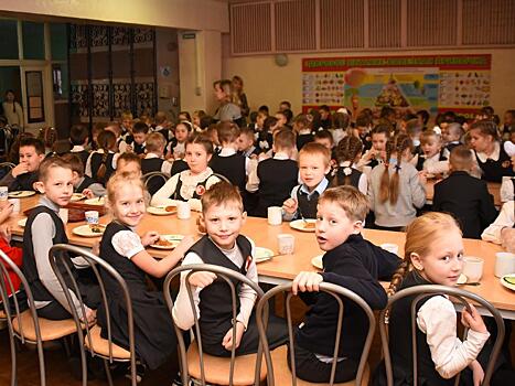 Более разнообразным стало льготное питание в школах Вологды после двойного увеличения норматива