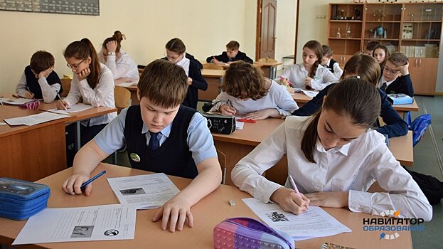В школах РФ начались всероссийские проверочные работы