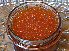 Амурчанка украла четыре банки красной икры у командировочного из Уфы