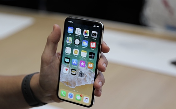 Россиян предупредили о блокировке смартфонов мошенниками через Apple ID