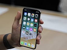 Россиян предупредили о блокировке смартфонов мошенниками через Apple ID