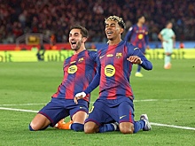 Дубль Рафиньи помог "Барселоне" обыграть "Реал" в Суперкубке Испании