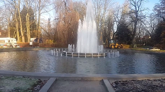 В Калининградском зоопарке запустили фонтан-памятник после капремонта