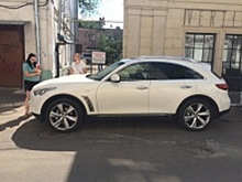 За долги в шесть миллионов рублей у ярославца отобрали Infinity