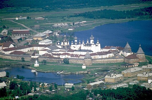 Реставраторы возрождают Соловецкий монастырь