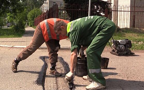 Залатать ямы. Свыше 80 участков дорог отремонтировали в Дубне