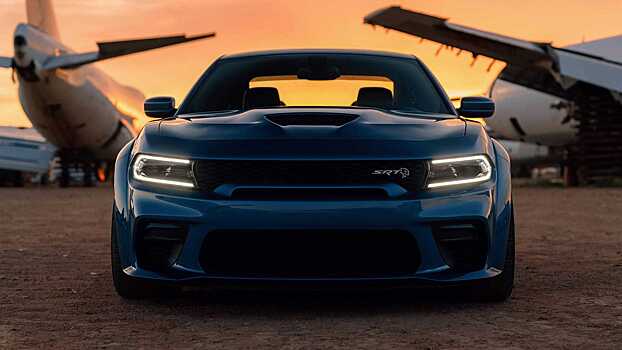 Dodge представил новый Dodge Charger SRT Hellcat Widebody