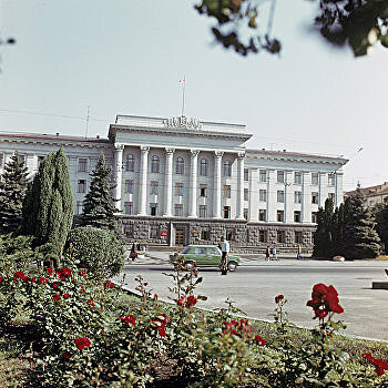 От «заповедника коммунизма» до «коломойской области», или краткая история политических элит Волыни