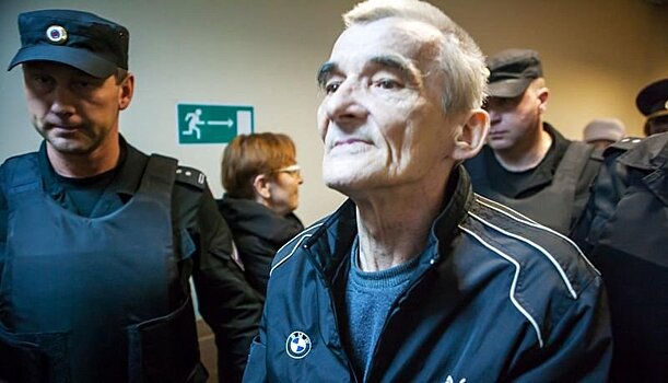 Более 400 иностранных ученых, писателей и журналистов требуют освободить Юрия Дмитриева