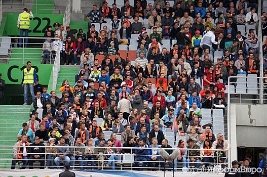 Кабмин одобрил возврат пива на российские стадионы