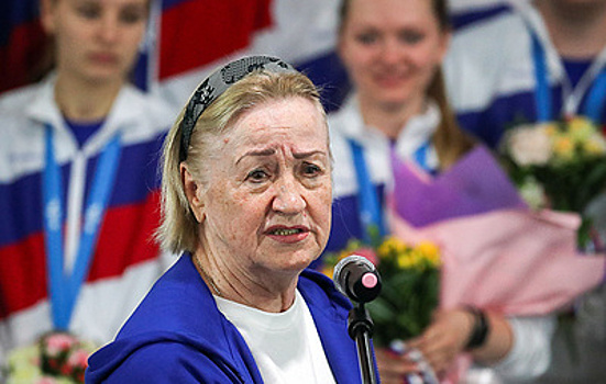 Лидия Иванова рассказала, как обсуждала с мужем-футболистом войну