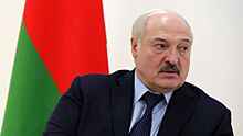 Лукашенко провел совещания с силовиками из-за событий в России