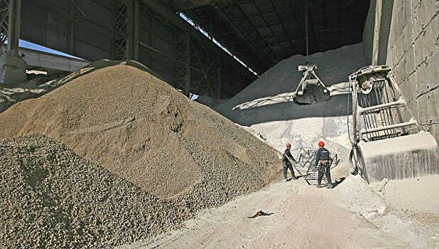 Украина ввела пошлины на российский цемент