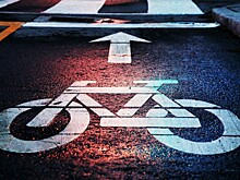 В Петербурге велосипедист погиб из-за открывшейся двери авто