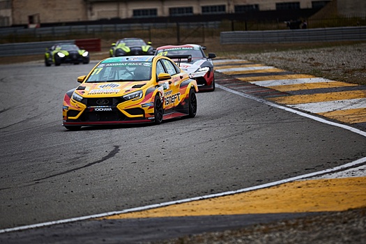 LADA Sport ROSNEFT: Vesta меняет Granta и уже побеждает на трассах России