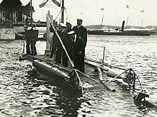 Роковая ошибка, гибель экипажа и самоубийство командира: как утонула первая российская подлодка