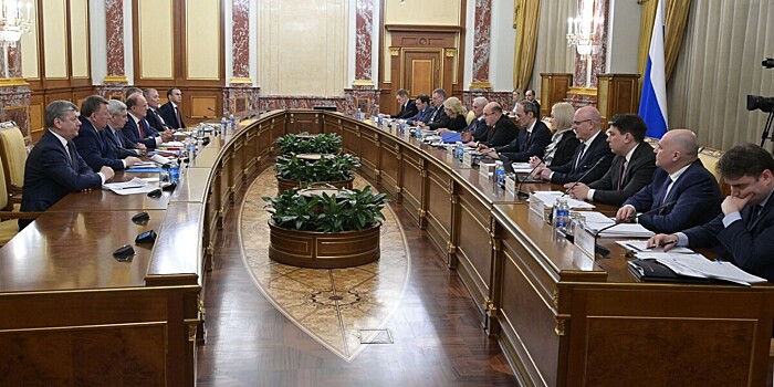 Мишустин поблагодарил КПРФ за вклад в развитие продовольственной безопасности страны