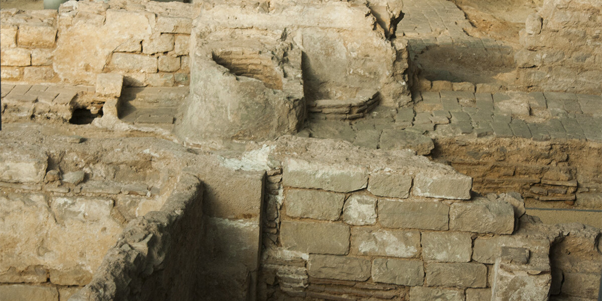 Захоронение доинкского периода нашли в храме воды в Перу