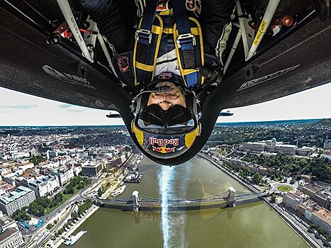 Репортаж из Будапешта об этапе авиагонок Red Bull Air Race