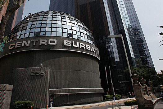 Рынок акций Мексики закрылся ростом, S&P/BMV IPC прибавил 0,82%