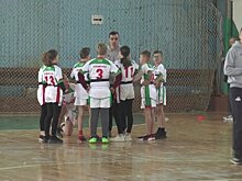 В Каменке школьники разыграли награды соревнований по тэг-регби