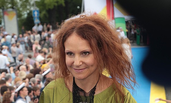 Уход из «Сватов», потеря ребенка, пост об СВО: как живет Людмила Артемьева