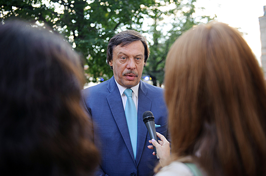 Михаил Барщевский заявил, что игрок «Что? Где? Когда?» должен быть немного психом