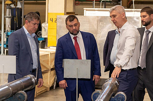 Глава ДНР Пушилин приехал на завод в Перми, выпускающий «Грады» и «Смерчи»