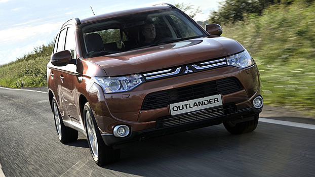 Шумная, ржавеющая «консервная банка»: так ли хорош Mitsubishi Outlander