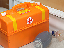 В Ноябрьске медики «скорой» спасли жизнь пенсионеру