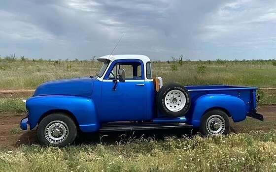В России продают редкий классический пикап: подробности и фото