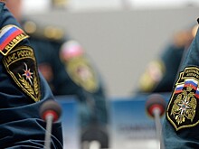 В Краснодарском крае спасатели помогли туристу, застрявшему на скале