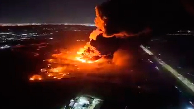 Пассажиры самолета стали очевидцами мощного взрыва в Аргентине