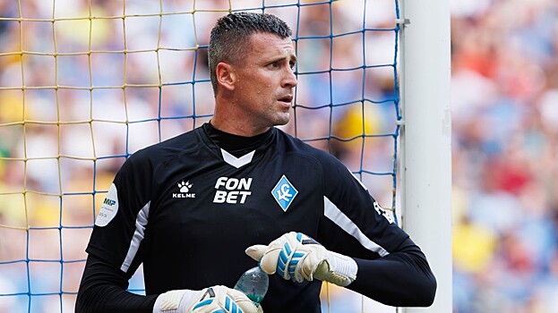 Песьяков из "Крыльев Советов" назвал сильнейших российских вратарей