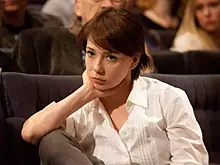«Я и раньше ощущала себя кошкой»: Чулпан Хаматова заявила, что не хочет работать в одном театре