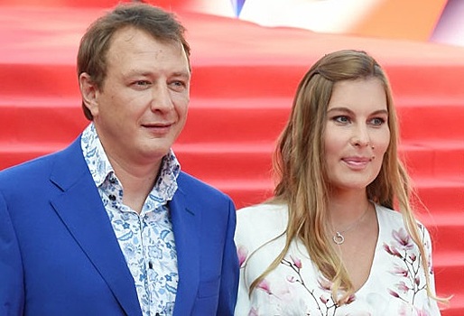 Юрист заподозрил жену Башарова в шантаже