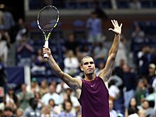Хенмэн считает, что возраст сыграет на руку Алькарасу в полуфинале US Open с Джоковичем
