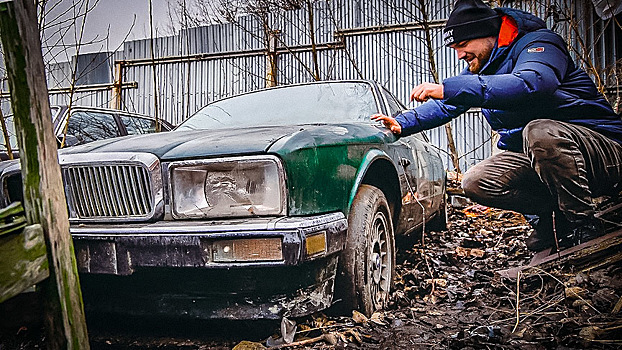 Находка дня: на свалке обнаружили два брошенных Jaguar