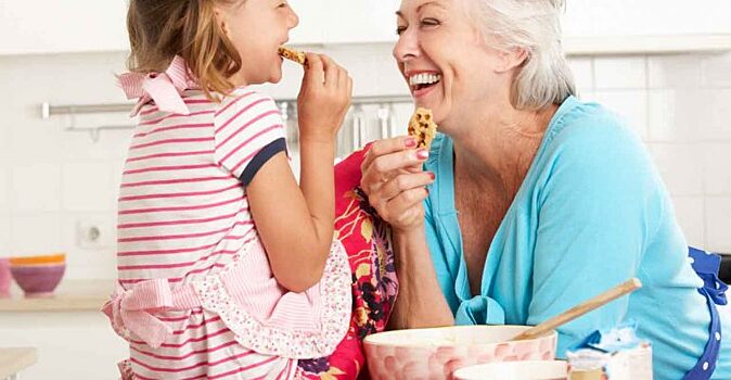Не суй нос: какие особенности воспитания не должны волновать бабушек