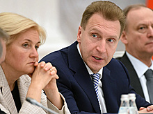 Шувалов допустил ухудшение в экономике России