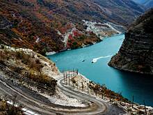 Названа причина столкновения прогулочного катера со скалой в российском регионе