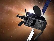 «Роскосмос» изучает неопознанные объекты у отключившегося спутника Intelsat. Они опасны?