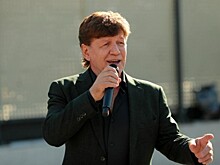 ​Танкистов с профессиональным праздником поздравили губернатор Забайкалья Александр Осипов и артист Дмитрий Певцов