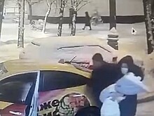 В Москве задержали бросившую младенца в подъезде женщину