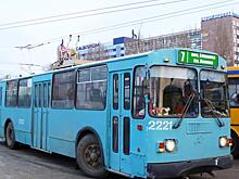 В Саратове временно останавливается движение троллейбусов